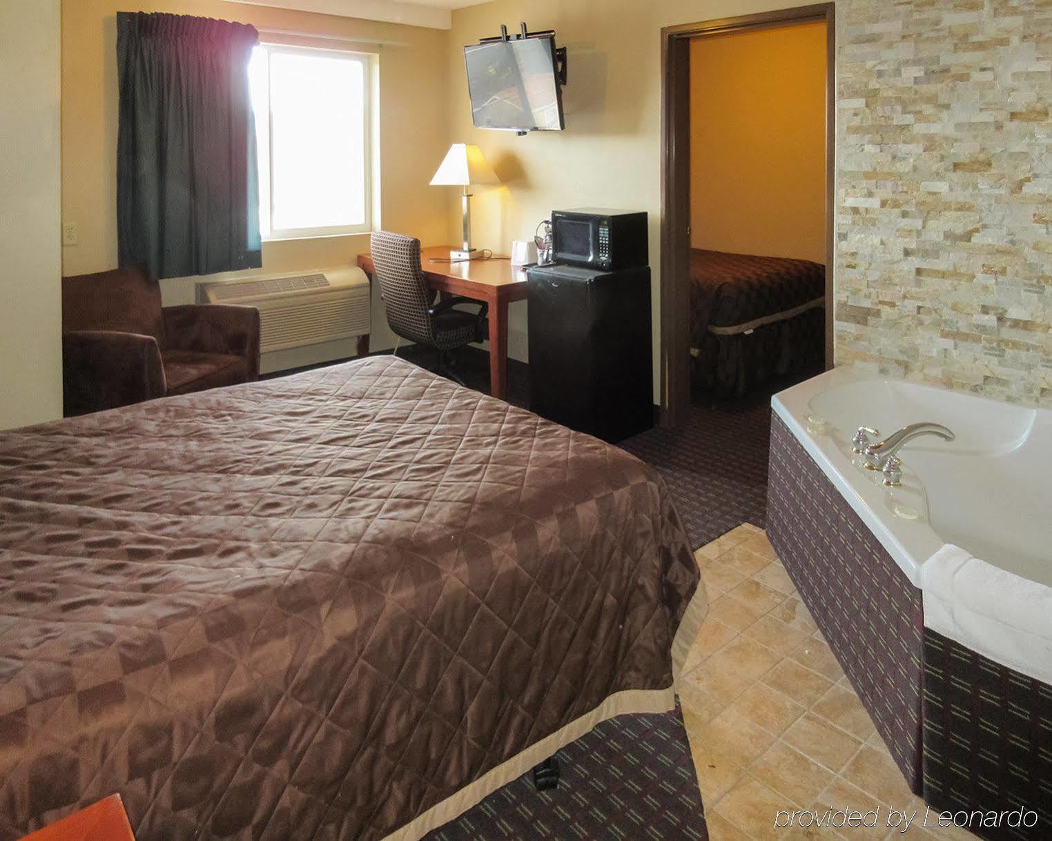 Dakota Pines Inn Rapid City Exterior photo